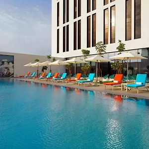 Отель Aloft Me'aisam,